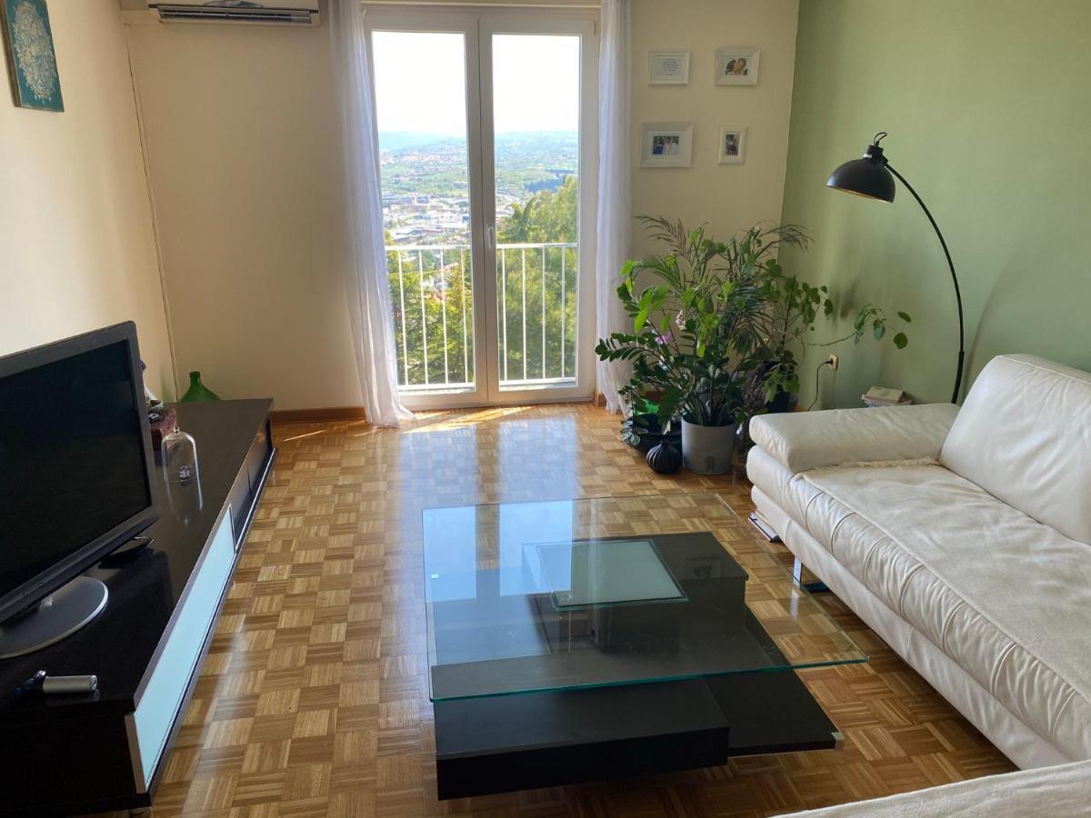 Lovely Apartment With Fabulous View Capodistria Esterno foto